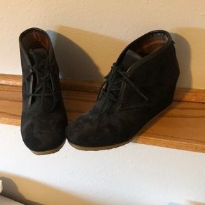 Black wedges! Like new!!